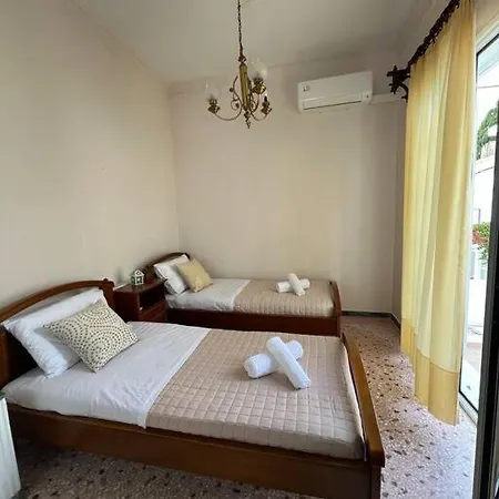 Apartamento Kato Geitonia House Tínos