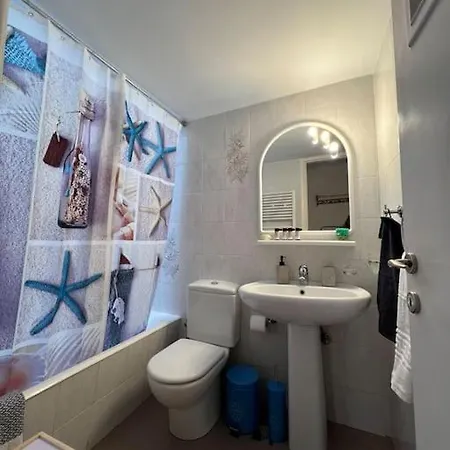 Apartamento Kato Geitonia House Tínos