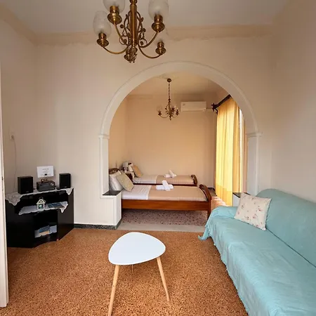 Apartamento Kato Geitonia House Tínos